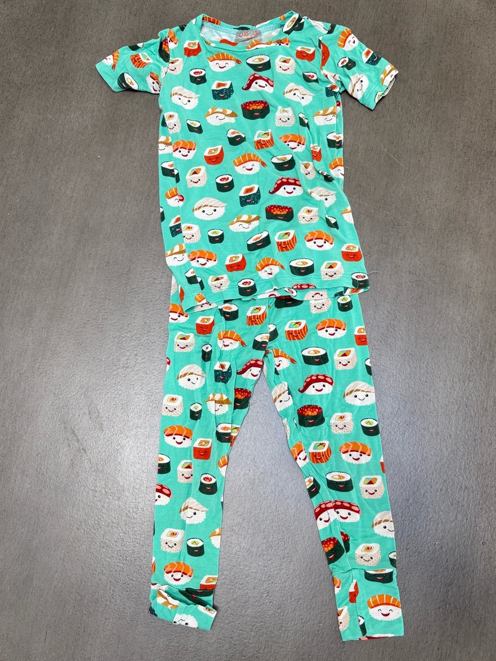 Bums & roses toddler short sleeve 2-Piece Pajama Set sushi Asian 2T 24 months